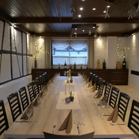 Hotel- Landgasthof Baumhof-tenne 3* Marktheidenfeld